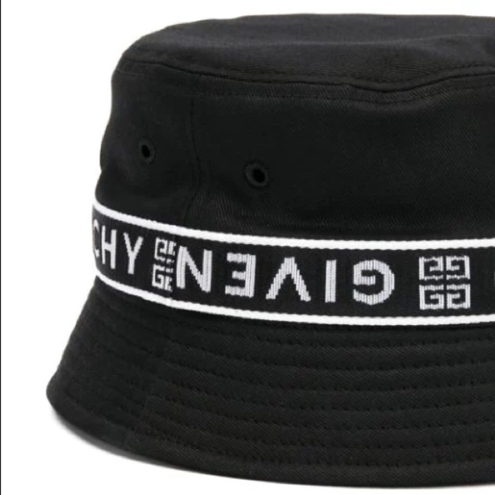 Givenchy Logo Bucket Hat - Picture 3 of 4
